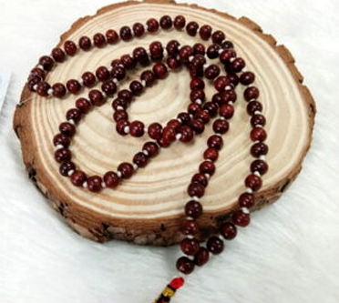 Lal Chandan Mala Tirthraj vaastu